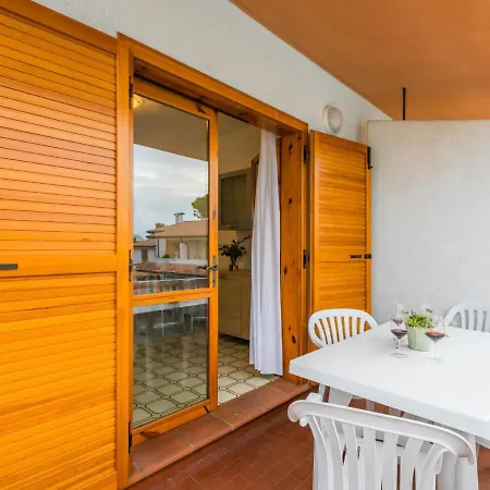 Apartman Villaggio Sole B-1 By Interhome