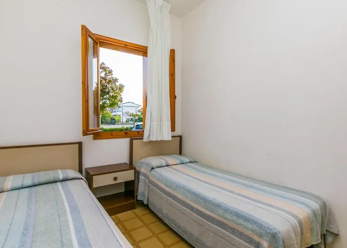 Lägenhet Villaggio Sole B-1 By Interhome *