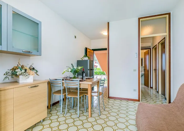 Lägenhet Villaggio Sole B-1 By Interhome