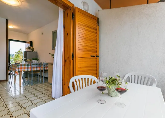 Lägenhet Villaggio Sole B-1 By Interhome