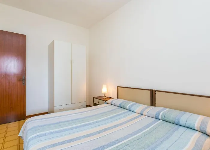 Lägenhet Villaggio Sole B-1 By Interhome